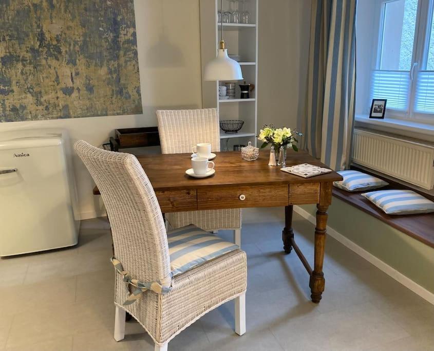 Altes Winzerhaus Lenz Apartment Punderich Bagian luar foto